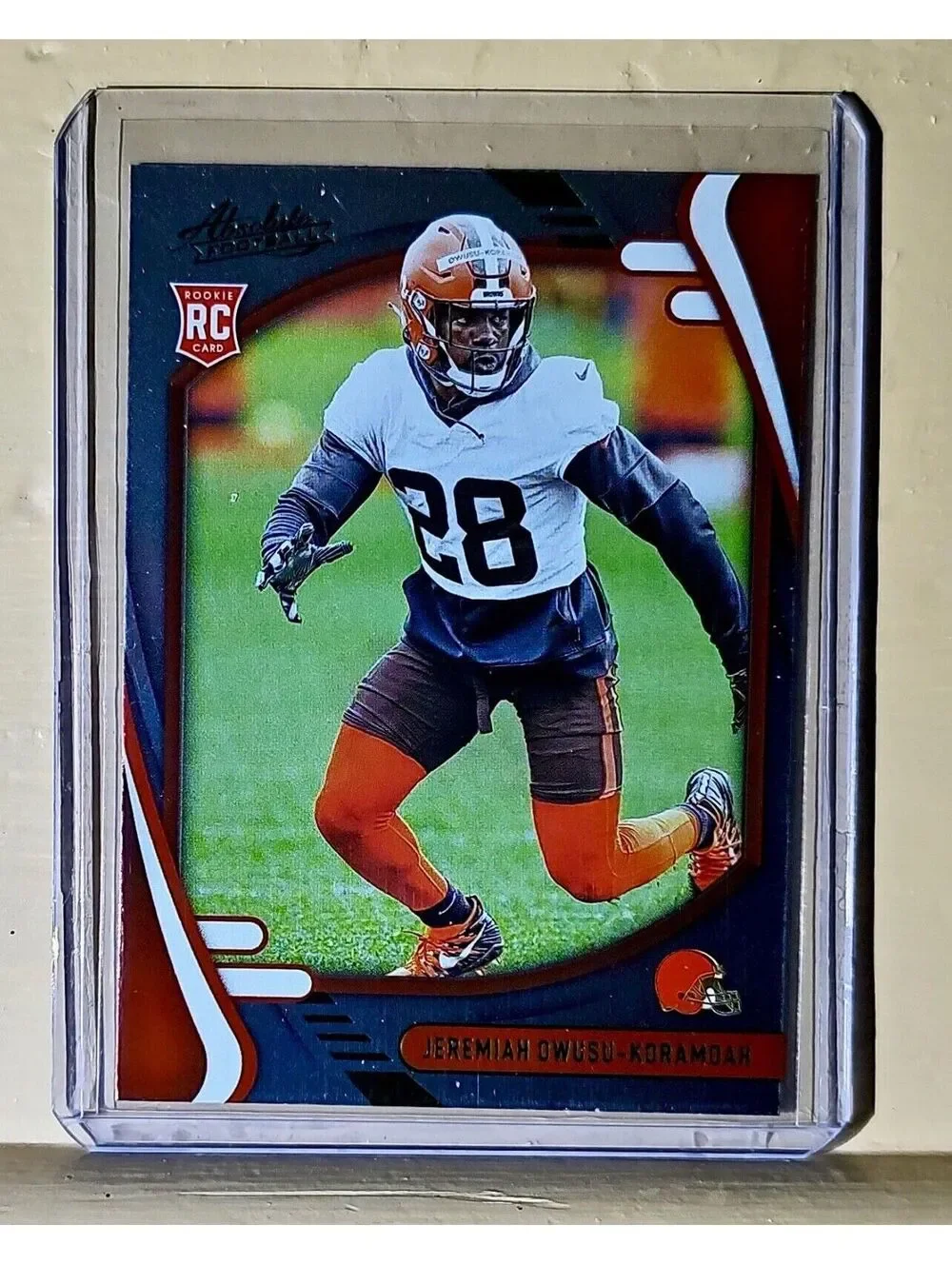 Jeremiah Owusu-Koramoah 2021 Panini NFL Absolute Green Parallel Rookie #160 Card